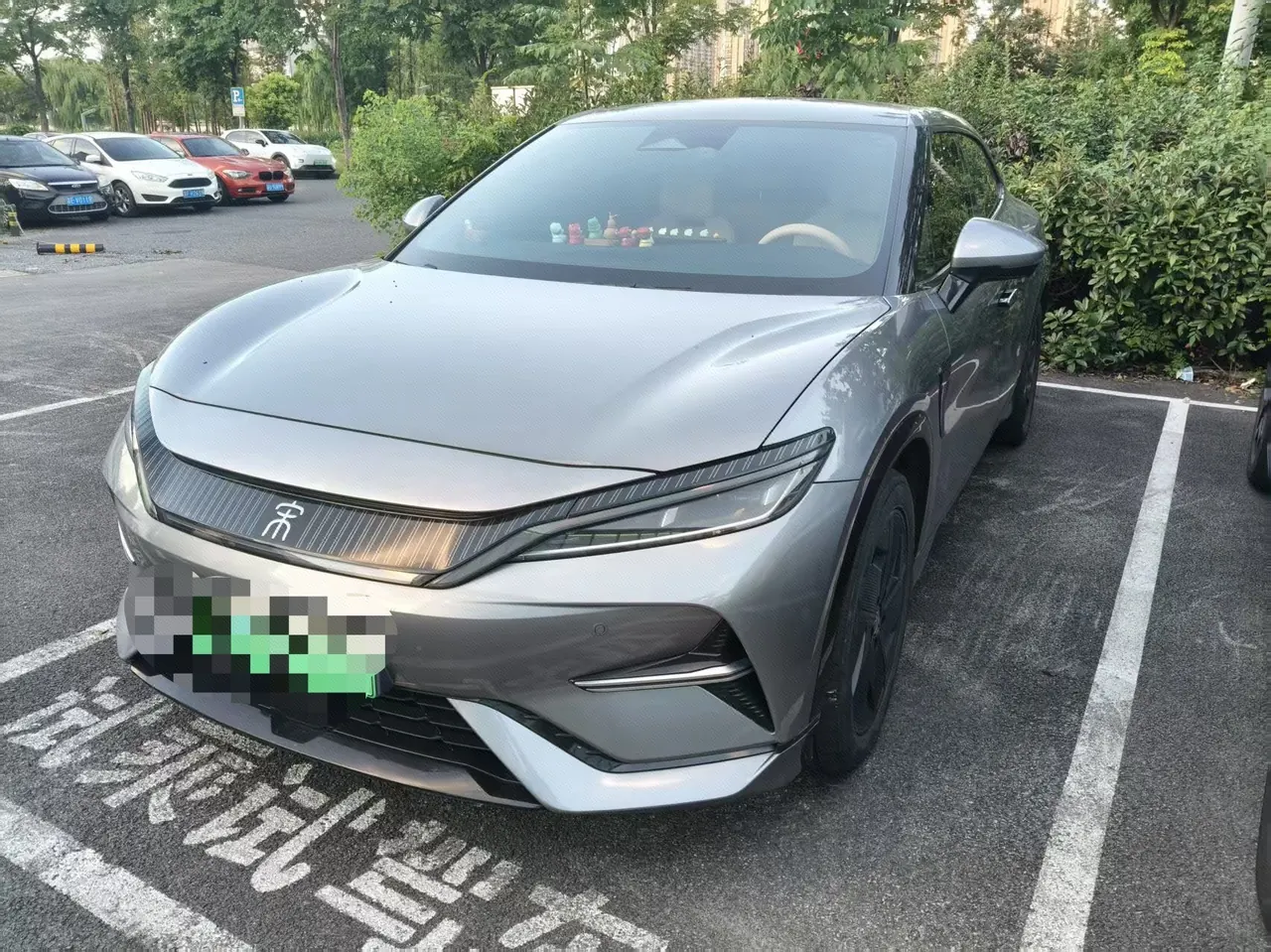 Open image lightbox: BYD 2024 Song L EV 550km Exceed automatic gear