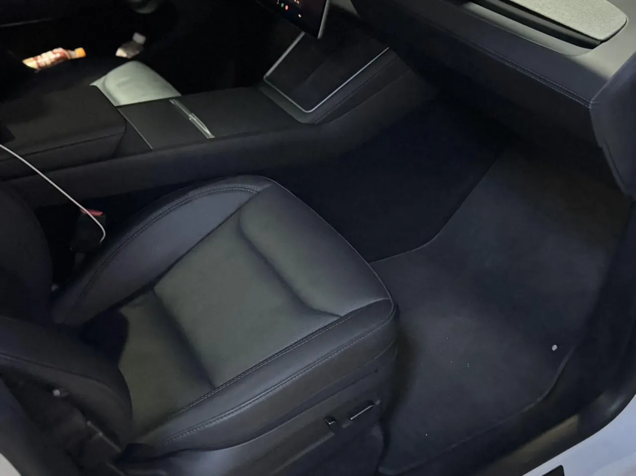Tesla 2024 Model Y rear-wheel drive version automatic transmission 8