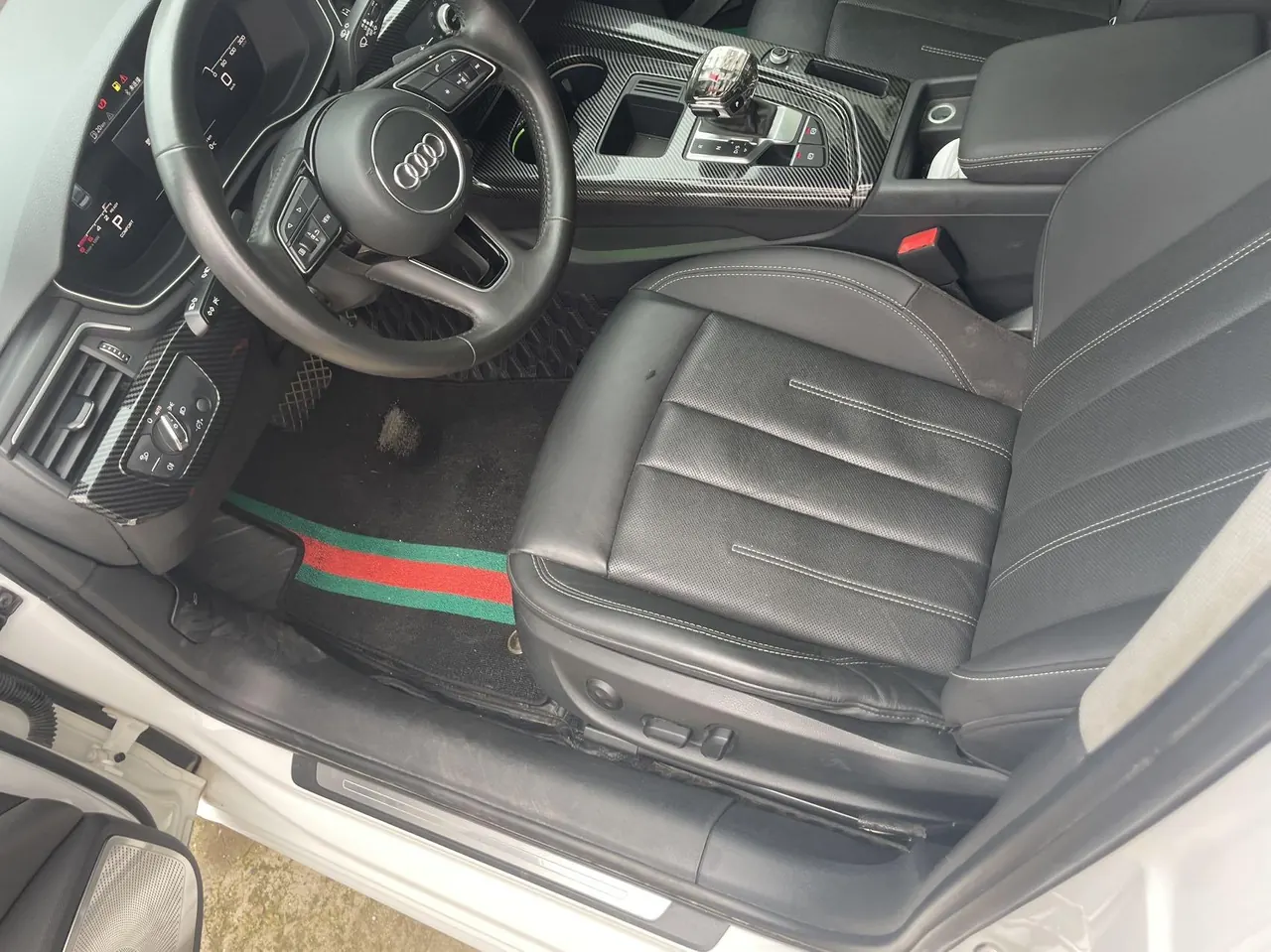 Audi 2020 A4L 2.0TFSI 40TFSI Fashion Elegant Automatic 2