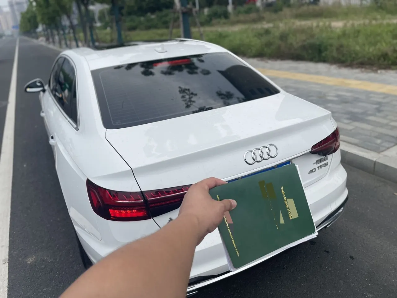 Audi 2020 A4L 2.0TFSI 40TFSI Fashion Elegant Automatic 4