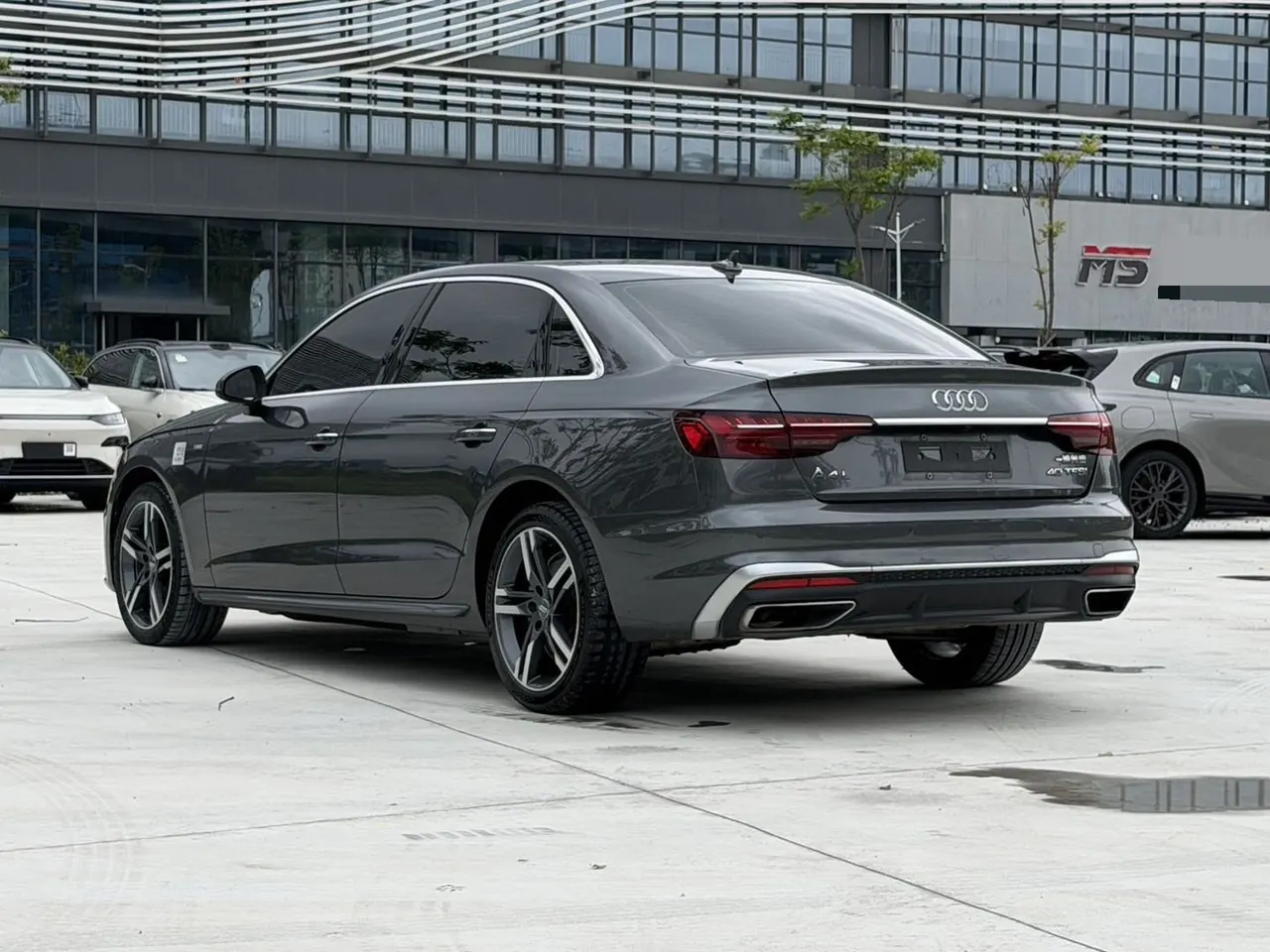 Audi 2020 A4L 2.0TFSI 40TFSI Deluxe Dynamic Automatic 6