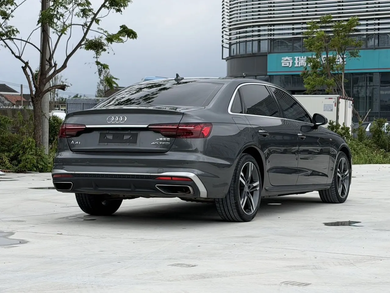 Audi 2020 A4L 2.0TFSI 40TFSI Deluxe Dynamic Automatic 8