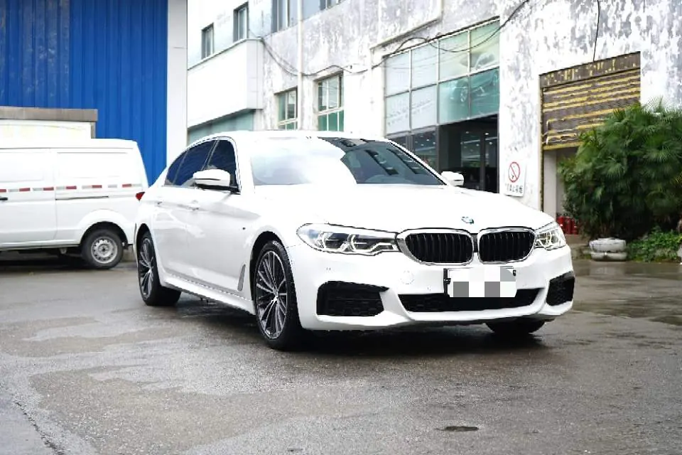 BMW 5 Series 2020 530Li 2.0T Leading M Sports Suit Automatic Gear 9