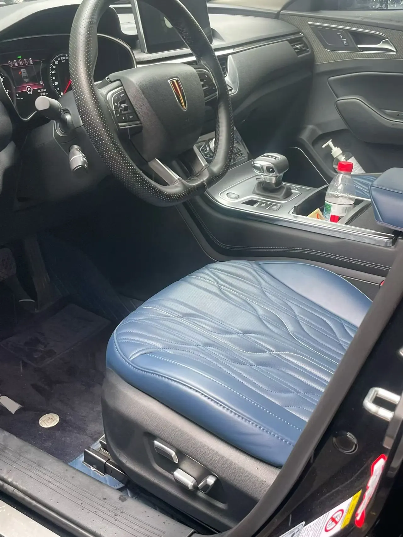 HongQi 2020 H5 1.8TD Zhilian Qichang Edition Automatic Gear 4