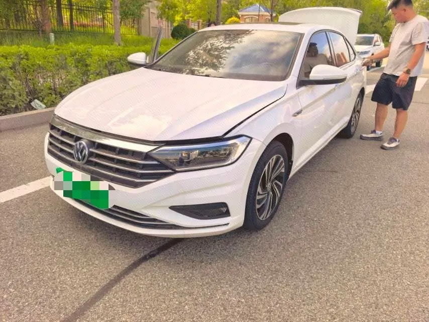 Open image lightbox: Volkswagen 2022 Sagittarius 1.4TSI 280TSI Flying Edition Automatic Gear