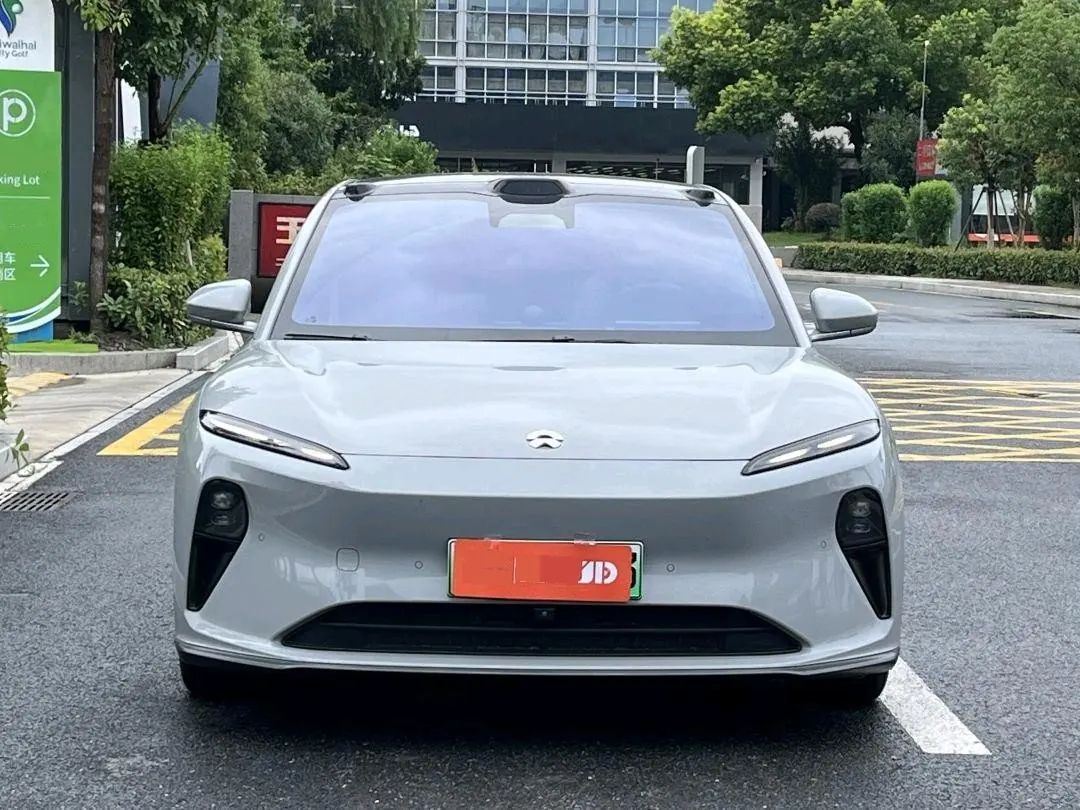 NIO 2024 ET5T 75kWh Touring automatic 5