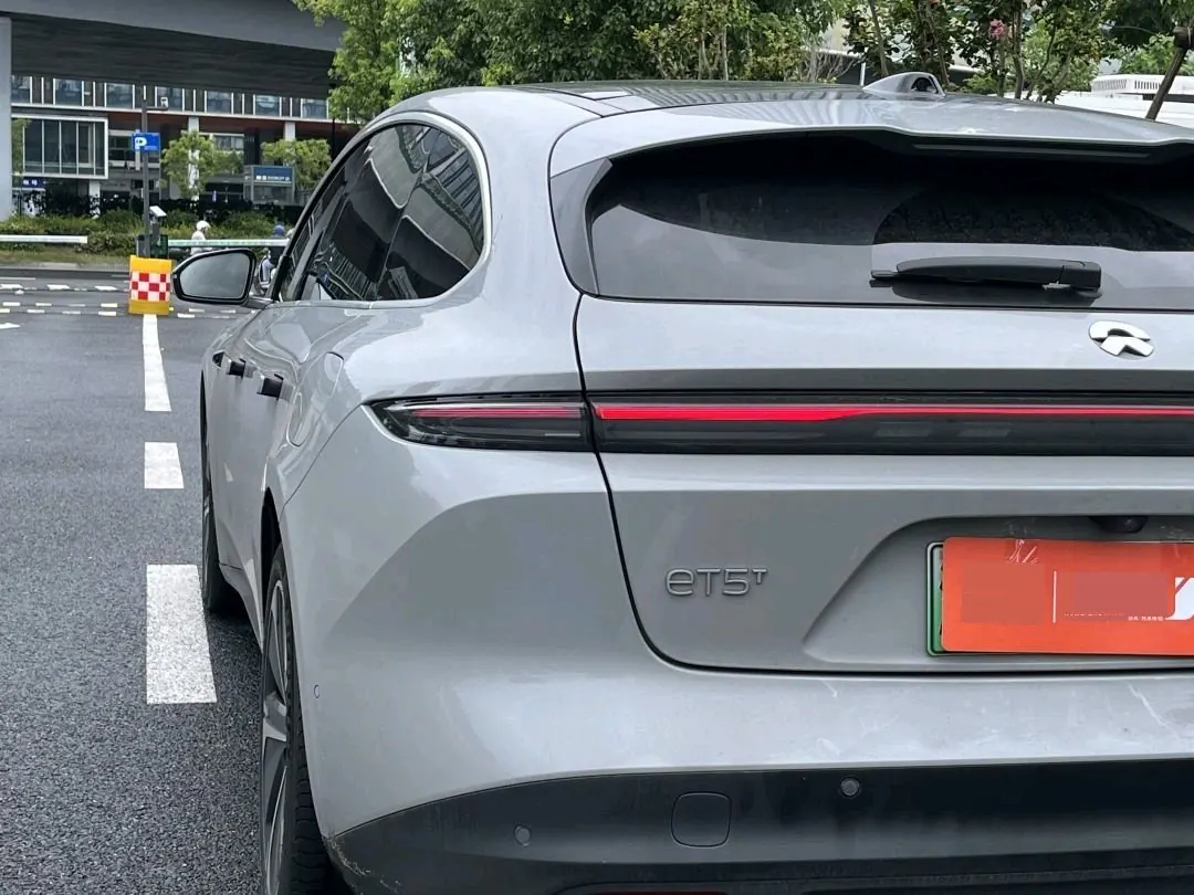 NIO 2024 ET5T 75kWh Touring automatic 9