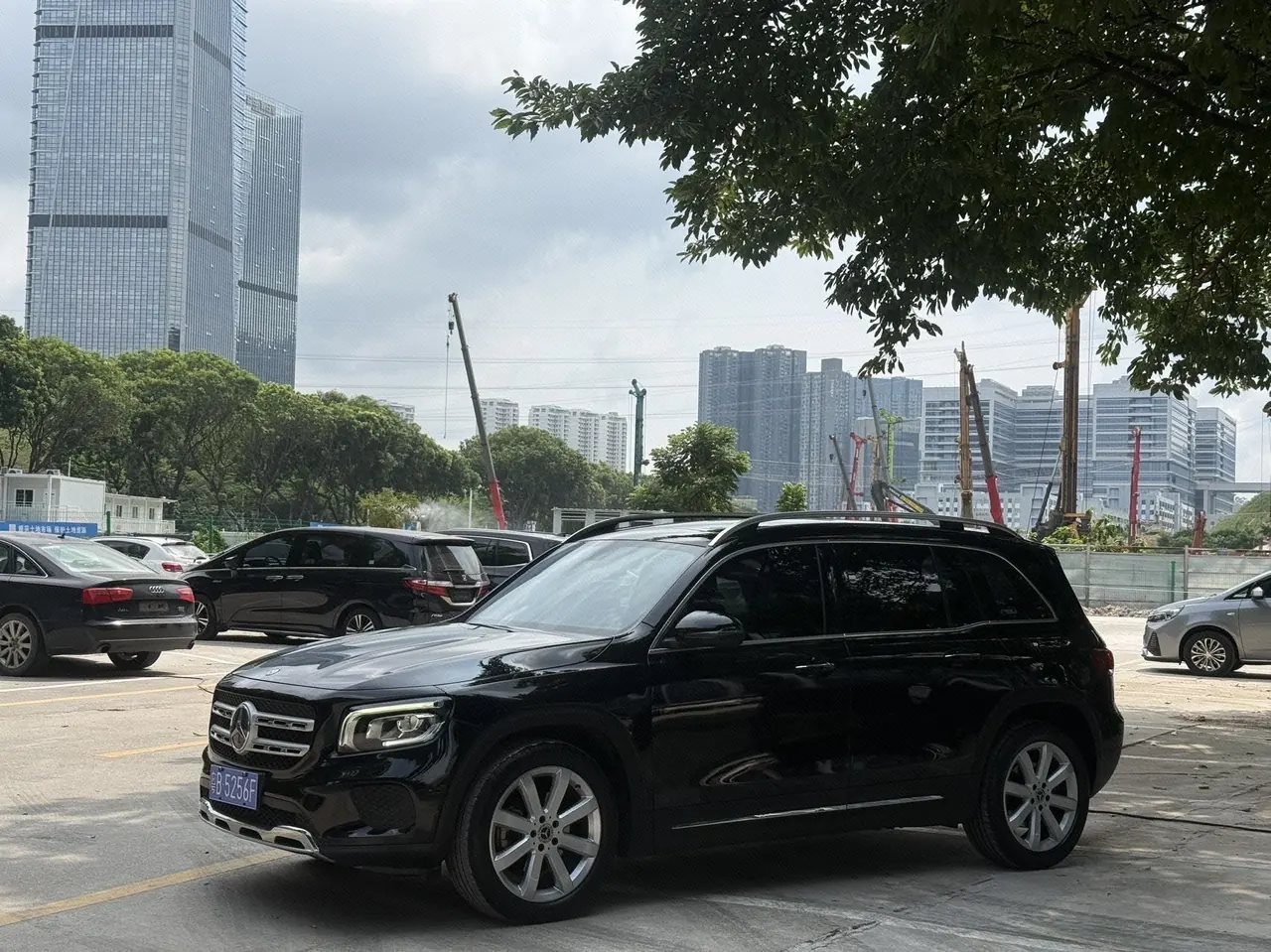 Open image lightbox: Mercedes Benz 2020 GLB 200 1.3T Fashion Automatic