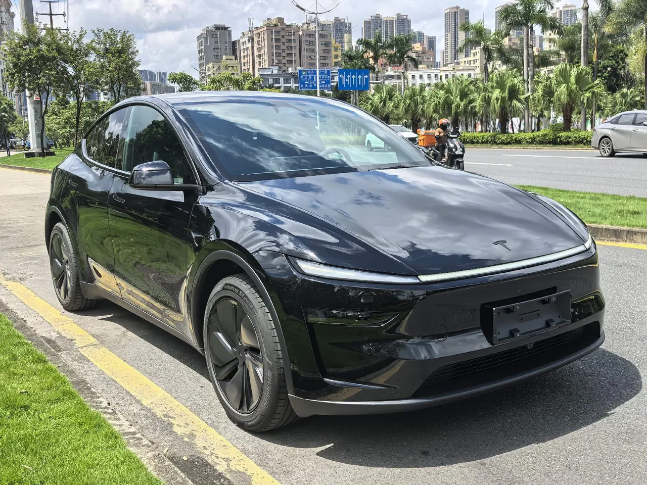 Tesla 2026 Model Y long endurance rear wheel drive version (modified) automatic gear 3