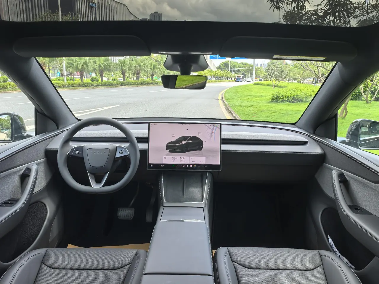 Tesla 2026 Model Y long endurance rear wheel drive version (modified) automatic gear 6