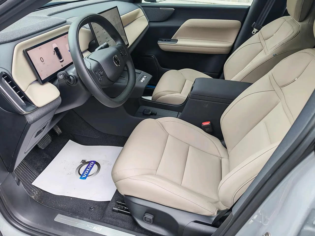 Volvo 2026 XC70 1.5T 4-wheel drive long endurance Core automatic gear 14