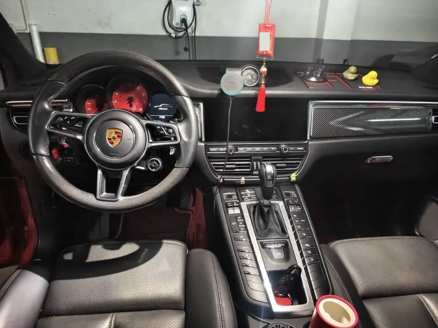 Porsche Macan (Imported) 2020 Macan 2.0T Automatic Gear 5