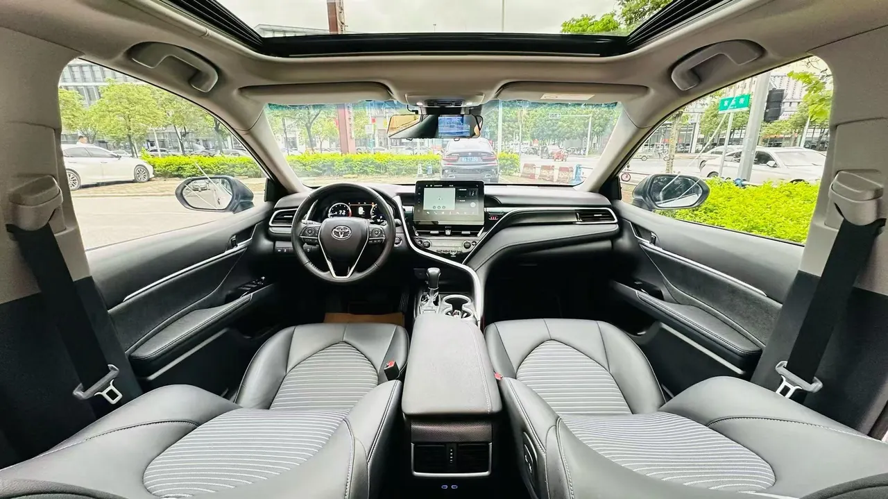 Toyota 2022 Camry 2.5S Knight Edition Automatic 8