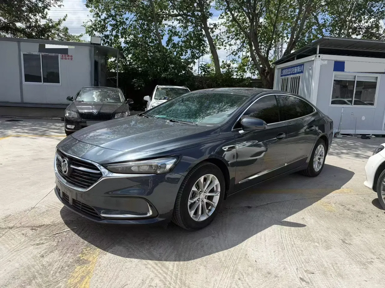 Open image lightbox: Buick 2022 LaCrosse 1.5T 552T Luxury Automatic Gear