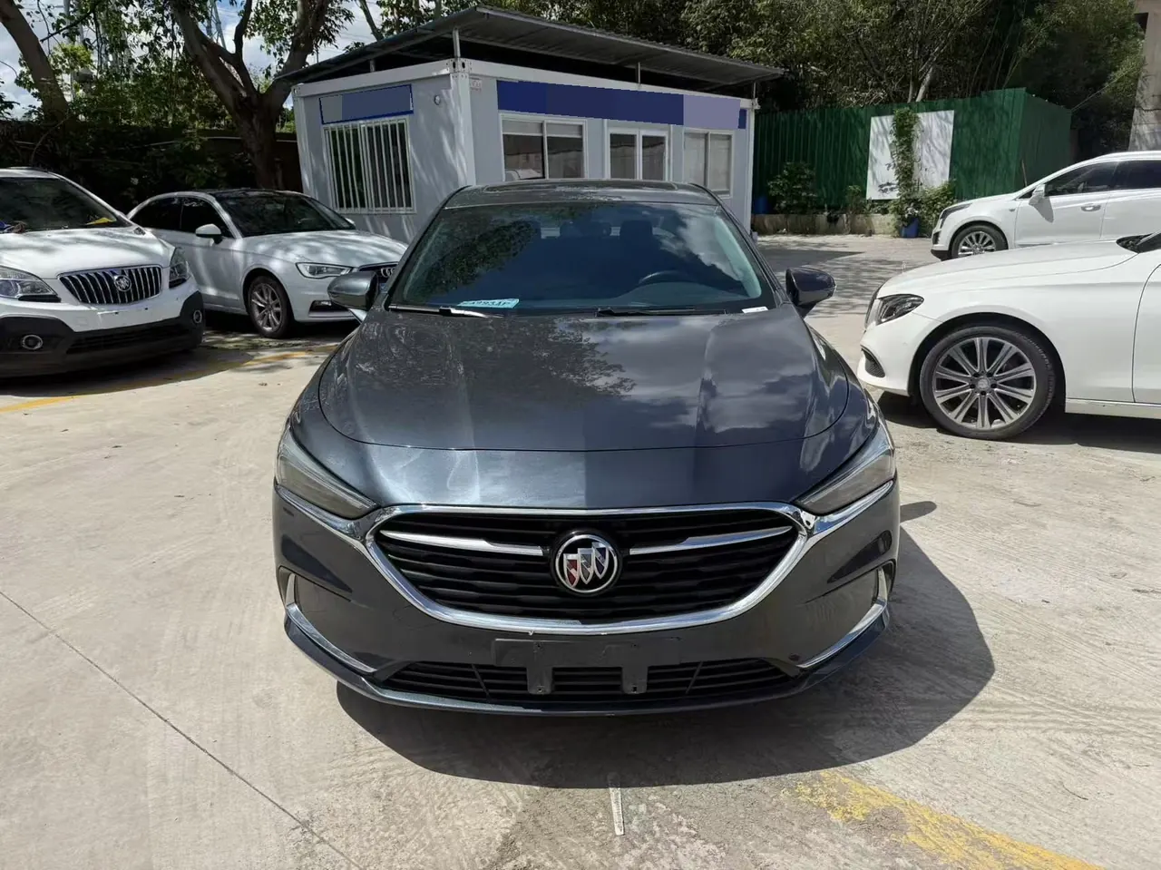 Buick 2022 LaCrosse 1.5T 552T Luxury Automatic Gear 2