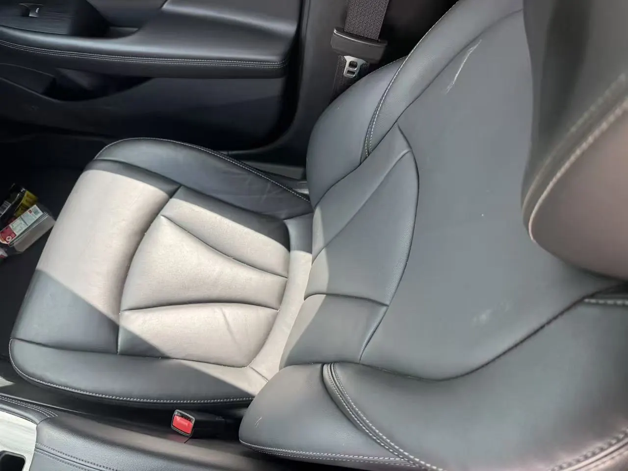 Buick 2022 LaCrosse 1.5T 552T Luxury Automatic Gear 5