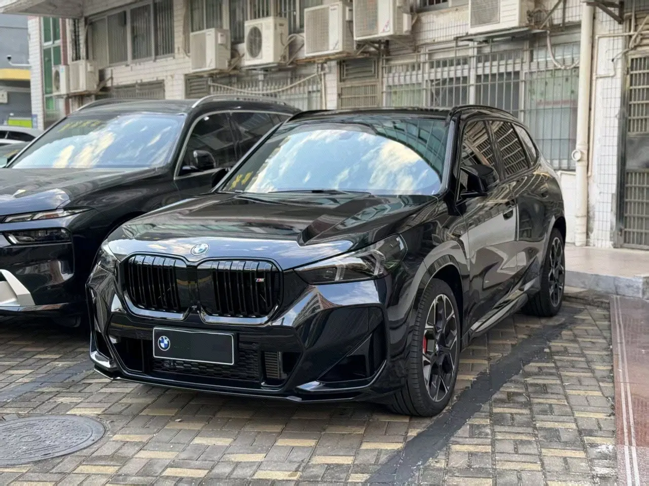 Open image lightbox: BMW 2026 X1 M35Li 2.0T automatic gear