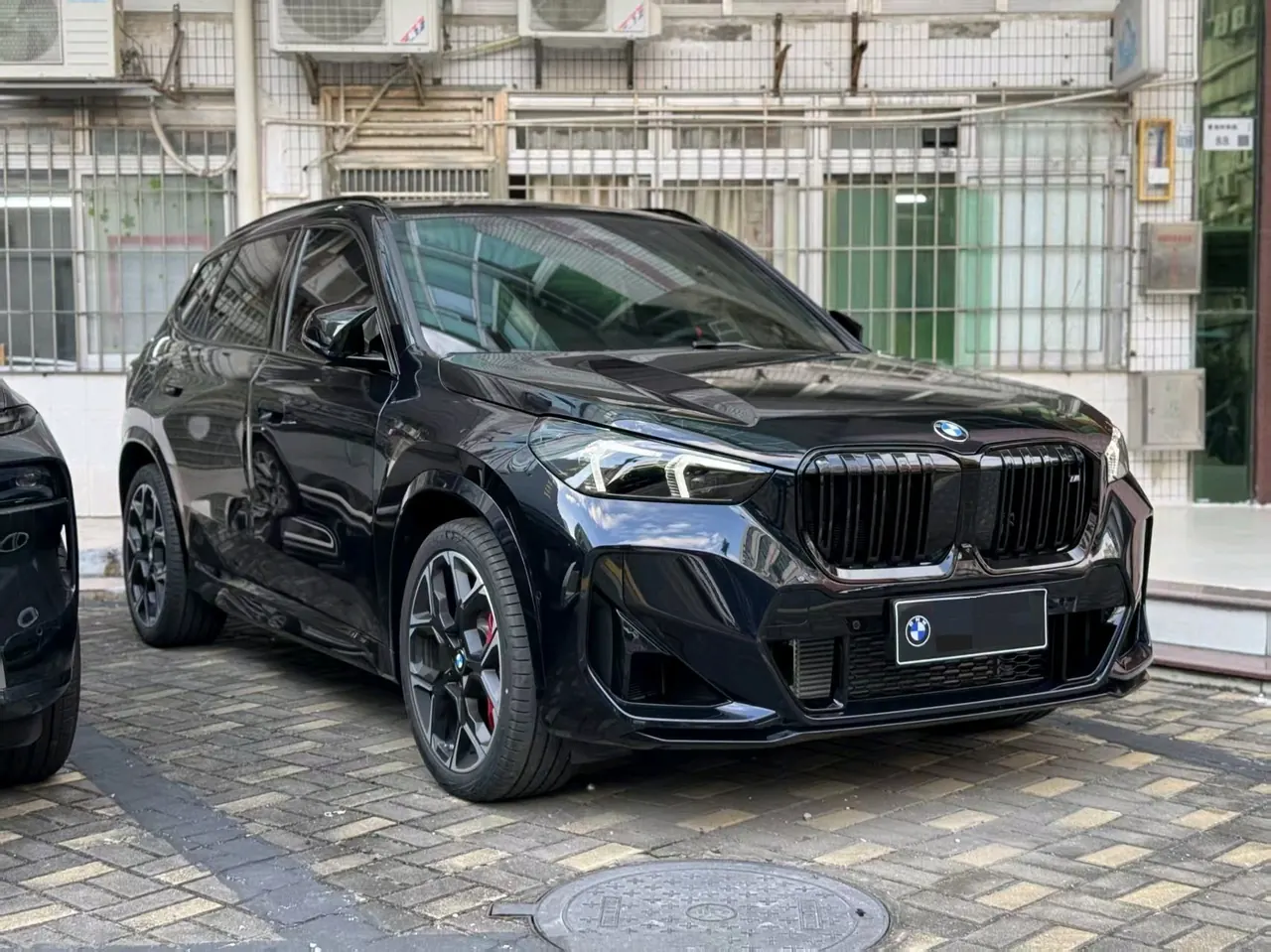 BMW 2026 X1 M35Li 2.0T automatic gear 3