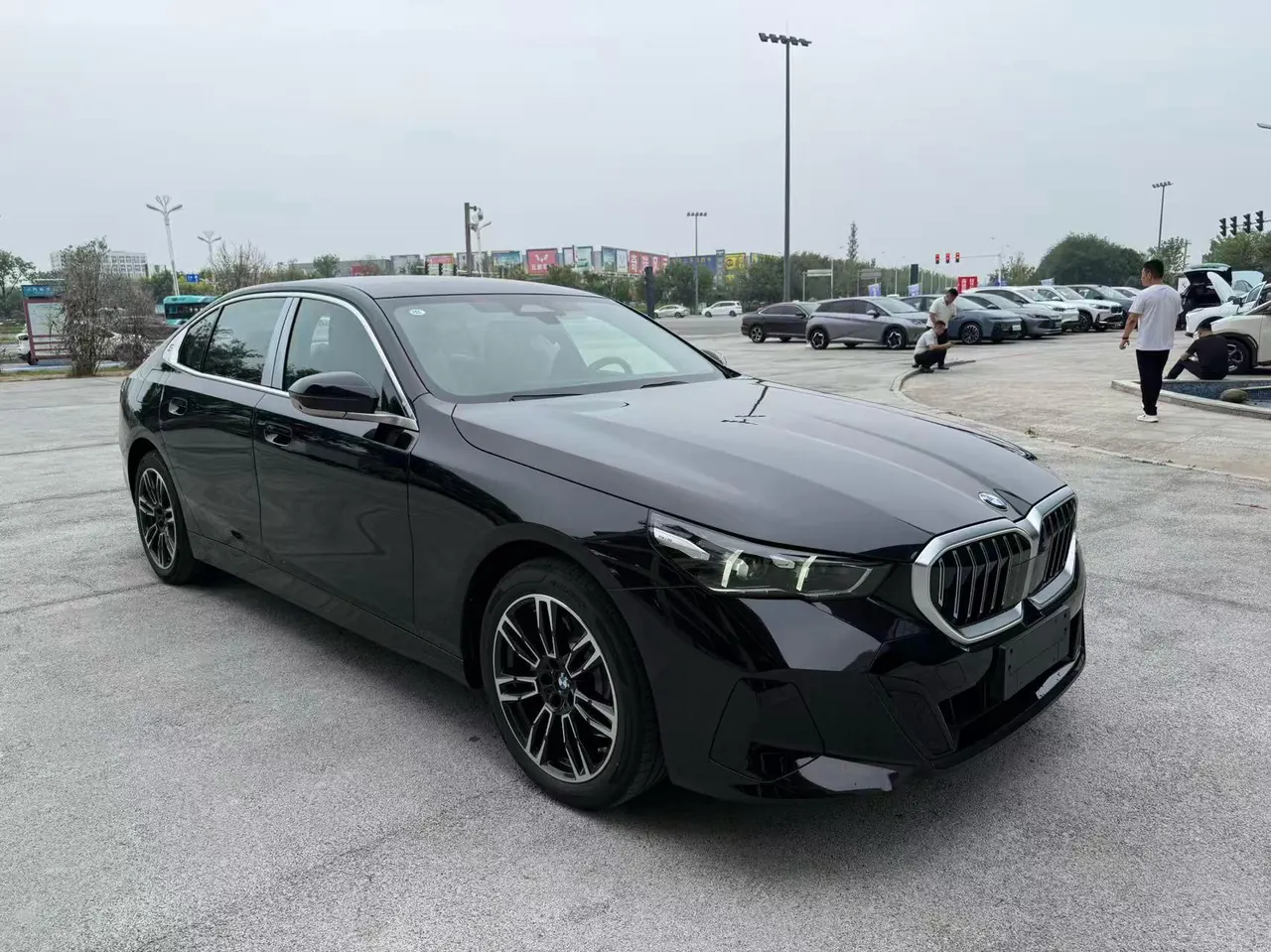 BMW 5 Series 2026 530Li 48V 2.0T Leading M Sports Suit (Modified) Automatic Gear 3