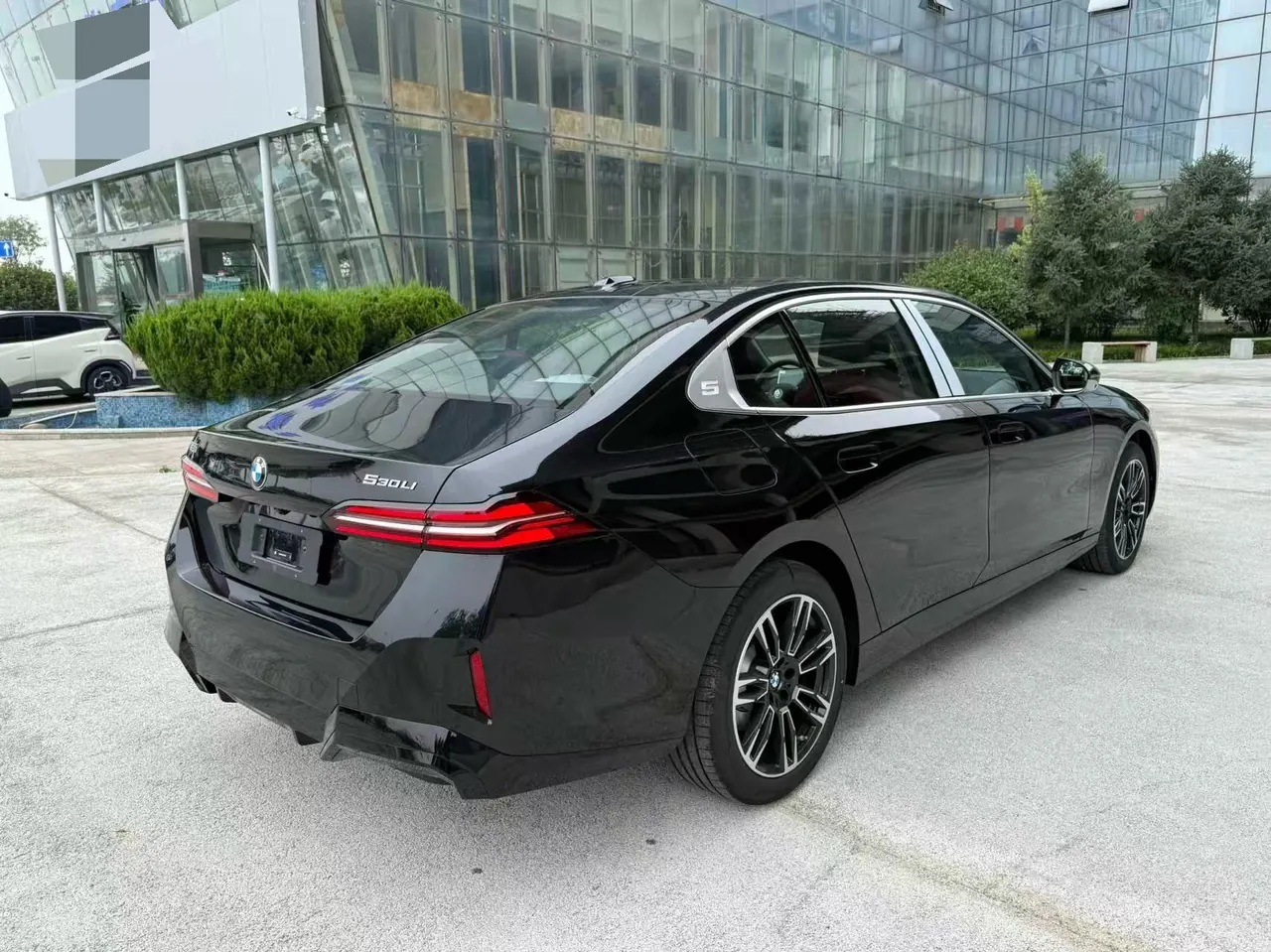 BMW 5 Series 2026 530Li 48V 2.0T Leading M Sports Suit (Modified) Automatic Gear 8
