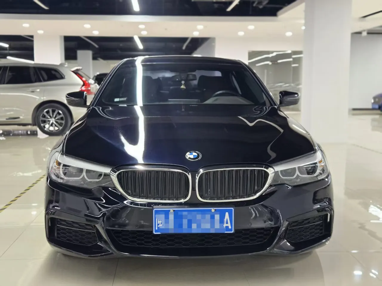 BMW 5 Series 2020 525Li 2.0T M Sports Suit Automatic Gear 2