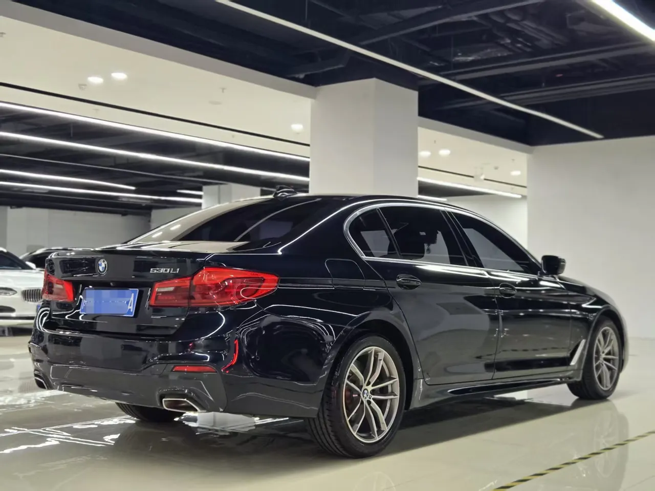 BMW 5 Series 2020 525Li 2.0T M Sports Suit Automatic Gear 8