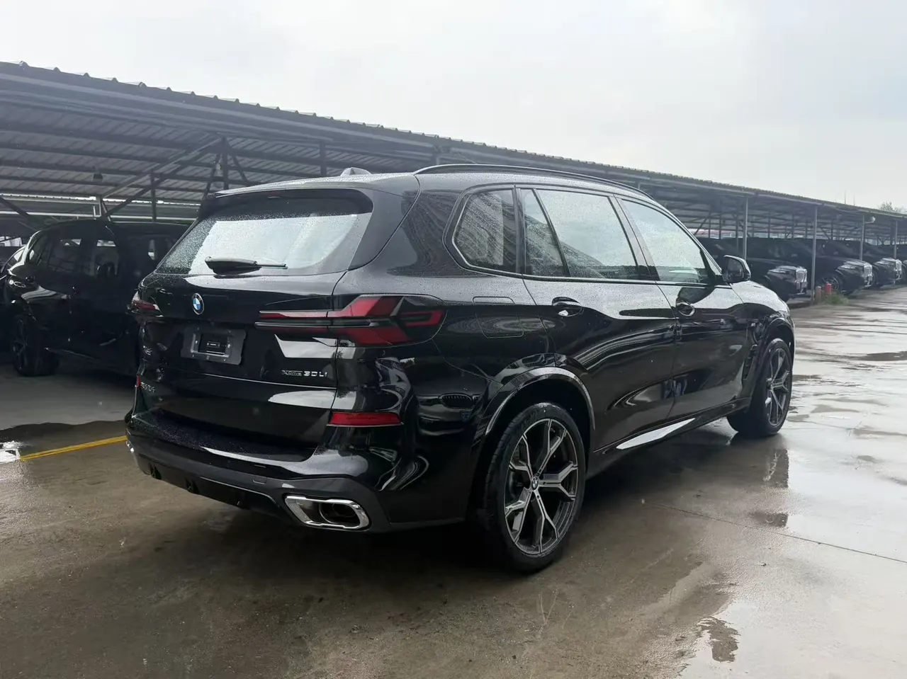 BMW 2026 X5 xDrive30Li 48V 2.0T exclusive m sports obsidian night suit automatic gear 9