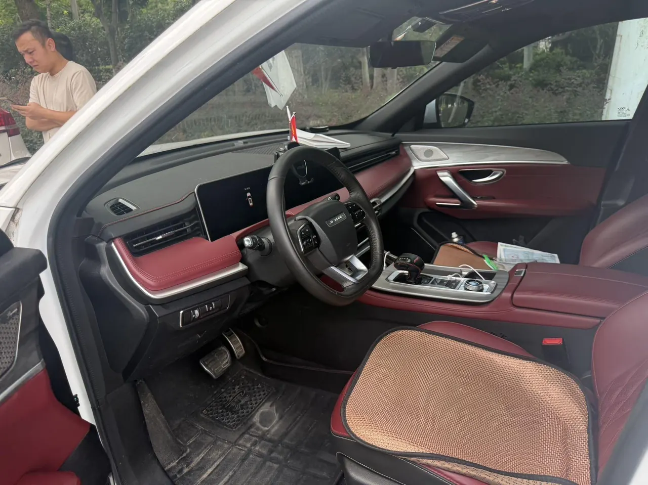 Jetour 2023 X70 PLUS 1.5T Brave PLUS5 Automatic Gear 3