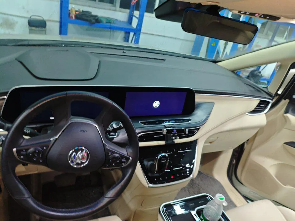Buick 2023 GL8 ES Lu Zun 48V 2.0T 653T Luxury Automatic Gear 5