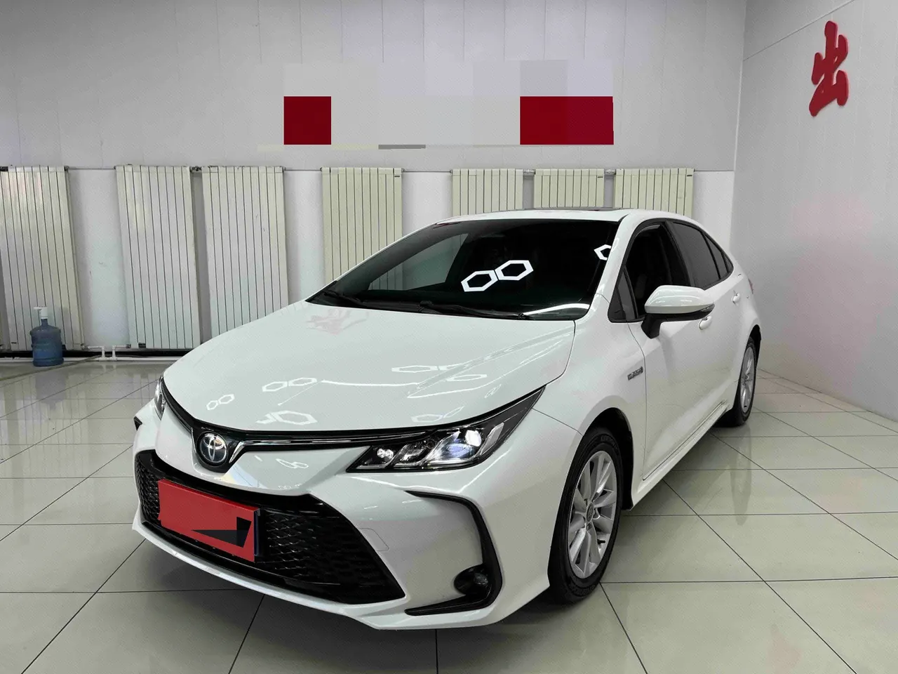 打开图片灯箱:Toyota 2023 Corolla Double Engine 1.8 Stepless Intelligent Electric Hybrid Elite Automatic Gear