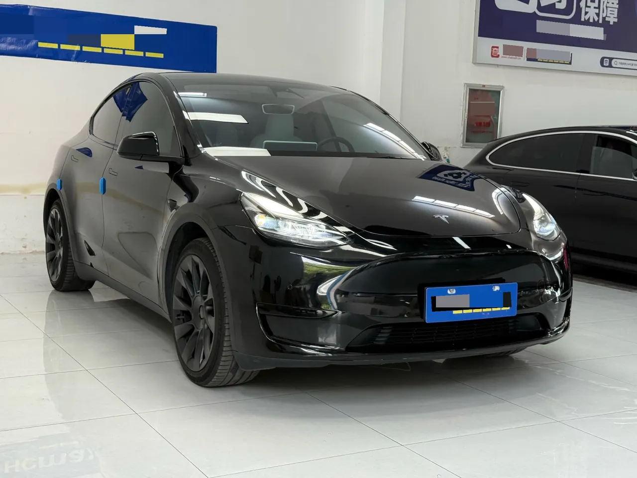 Tesla 2023 Model Y rear-wheel drive version automatic transmission 3