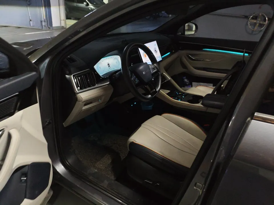 BYD Song PLUS New Energy 2024 Song PLUS DM-i 1.5 Stepless Glory Edition 110km Flagship Automatic Gear 3