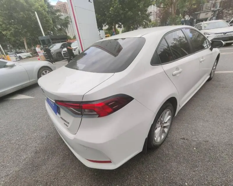 Toyota 2021 corolla 1.2T stepless elite PLUS version of automatic gear 3