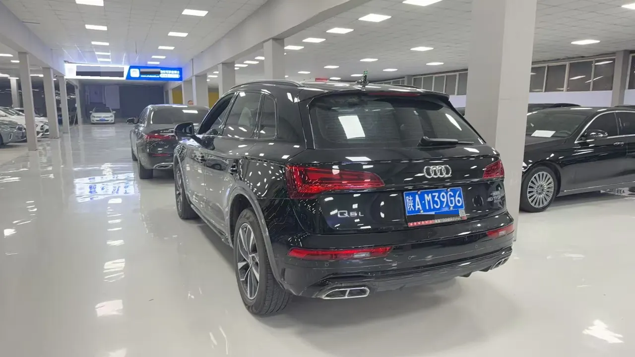 Audi 2024 Q5L 2.0TFSI 40TFSI luxury dynamic automatic 4