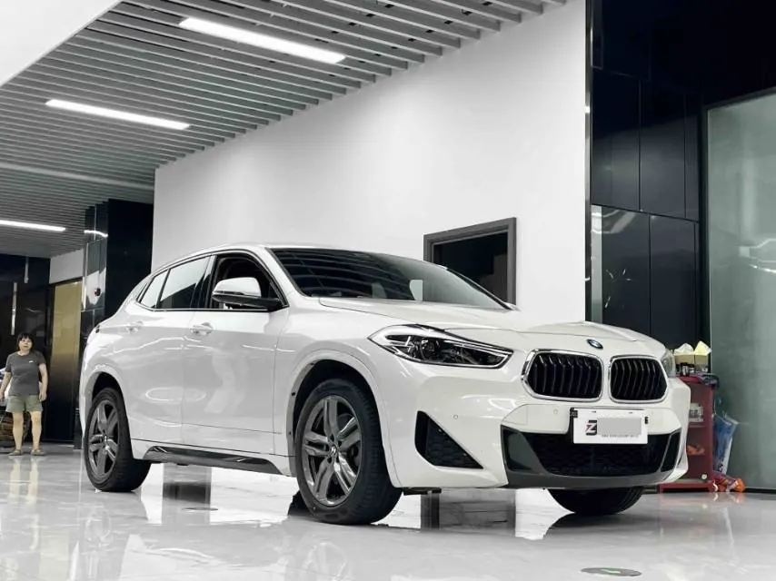 BMW 2021 X2 sDrive25i 2.0T M sports suit automatic gear 3