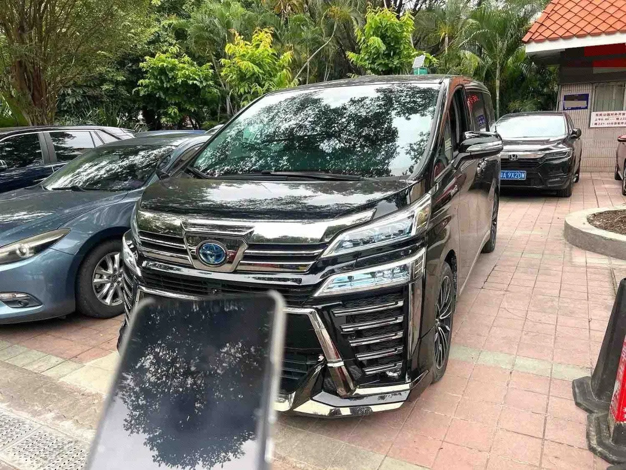 Open image lightbox: Toyota Wilfa (Imported) 2020 Wilfa 2.5 Stepless HV Deluxe Edition Automatic Gear