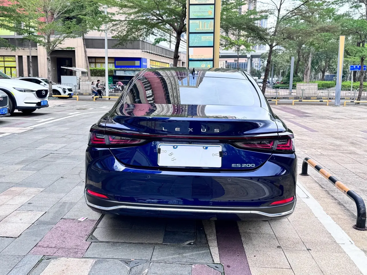 Lexus ES (Imported) 2025 ES200 2.0 Stepless Edition Automatic Gear 12