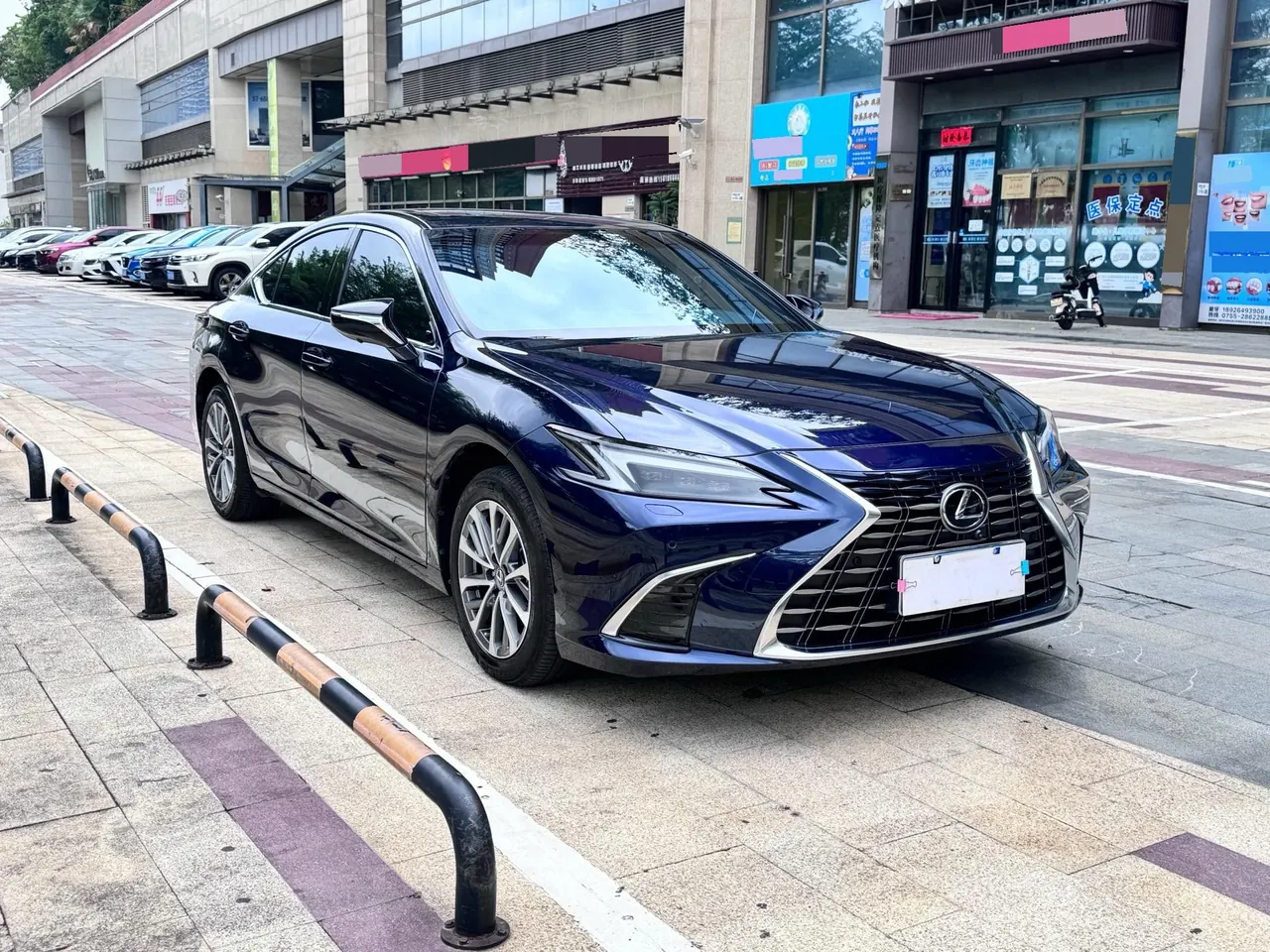 Lexus ES (Imported) 2025 ES200 2.0 Stepless Edition Automatic Gear 3