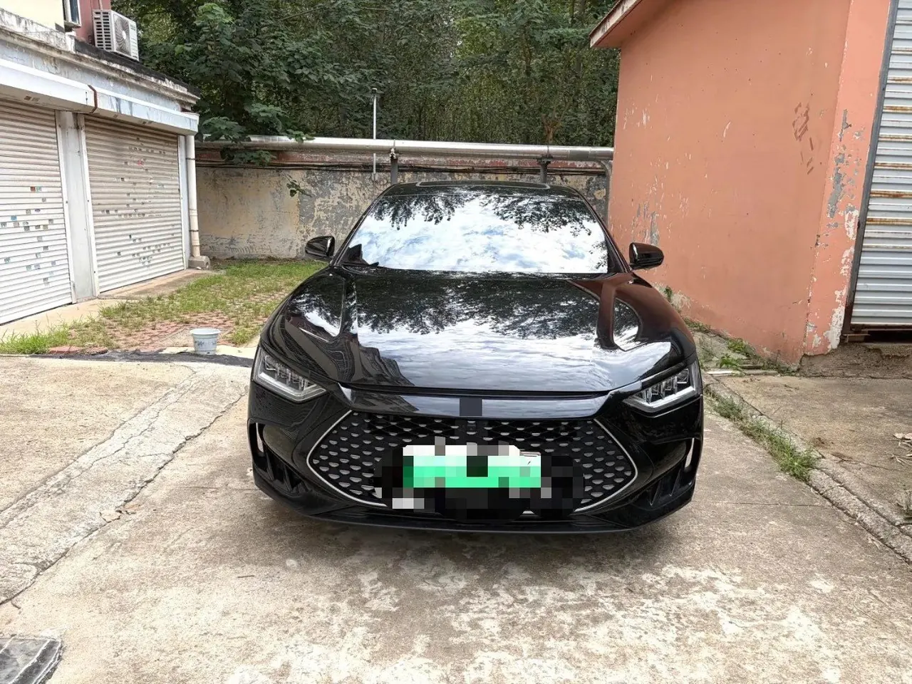 BYD 2024 Han DM-i 1.5T stepless glory version 121KM honorable automatic gear 2