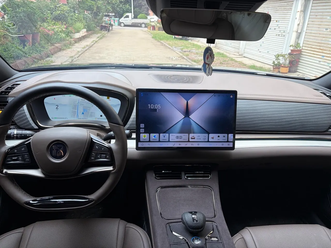 BYD 2024 Han DM-i 1.5T stepless glory version 121KM honorable automatic gear 3