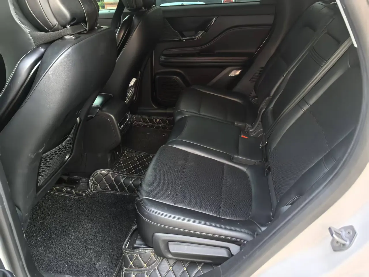 Lincoln 2020 adventurer 2.0T two-wheel drive exclusive edition automatic gear 4