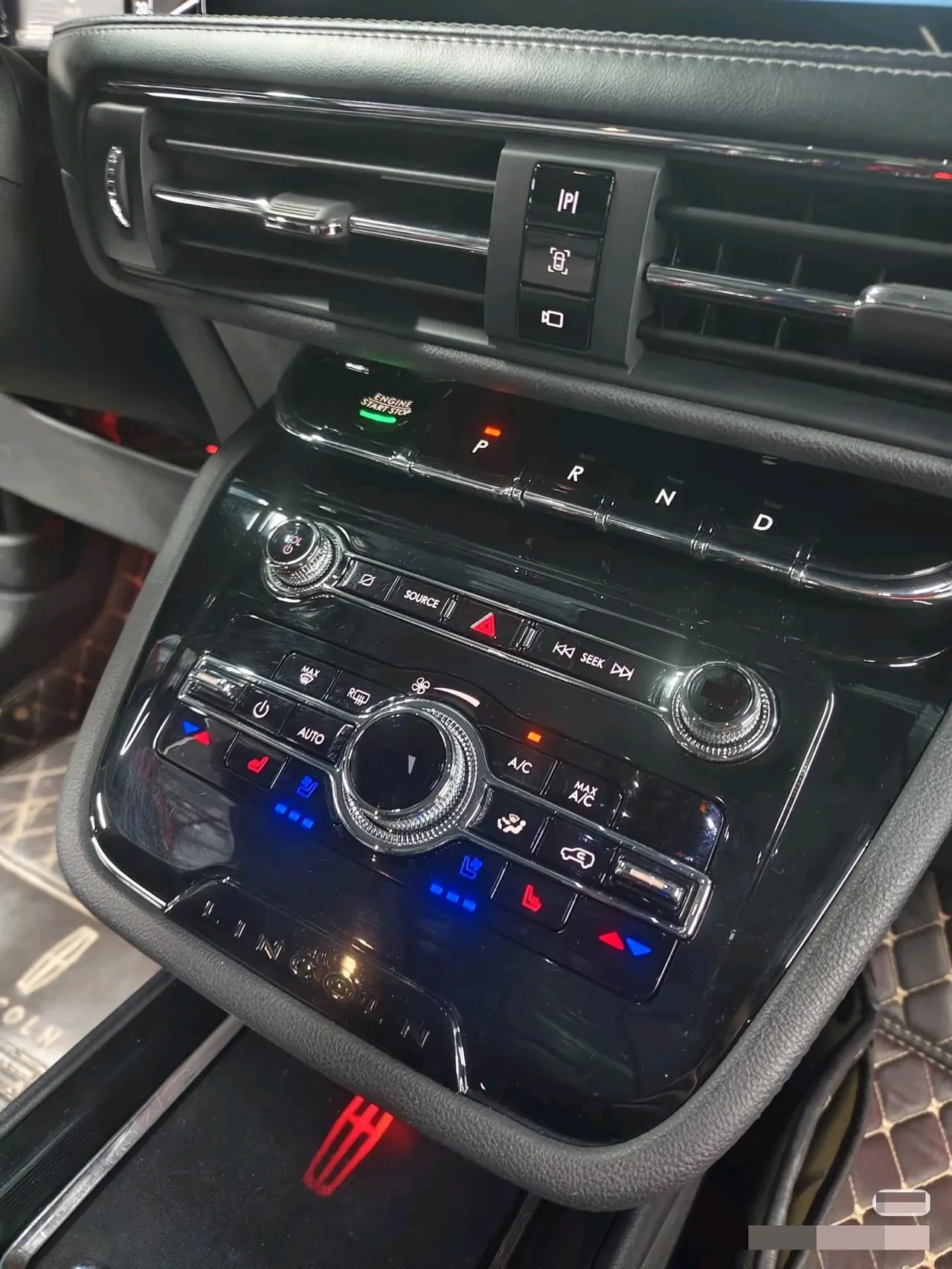 Lincoln 2020 adventurer 2.0T two-wheel drive exclusive edition automatic gear 5