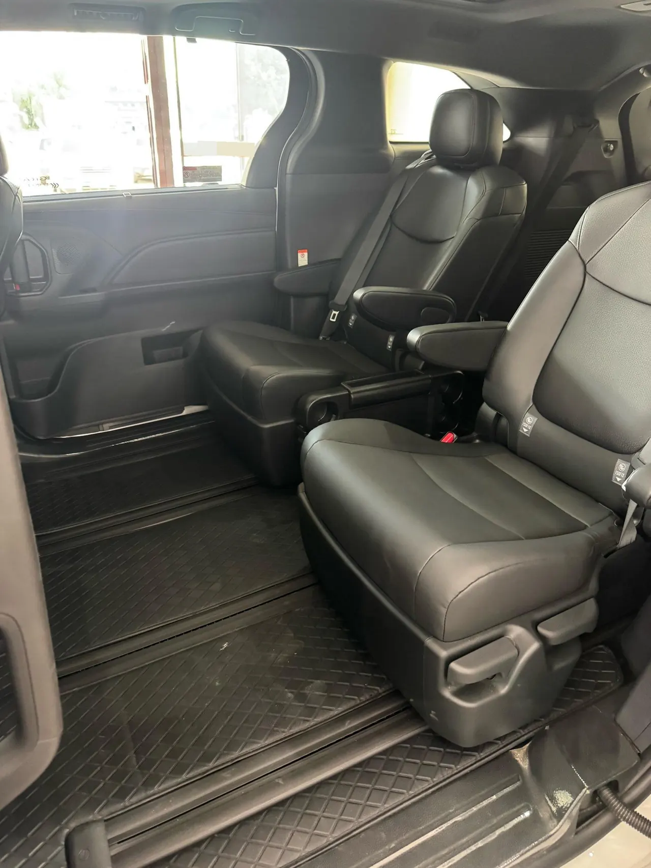 Toyota 2024 Grevia HYBRID 2.5 Stepless Deluxe Edition Automatic Transmission 6
