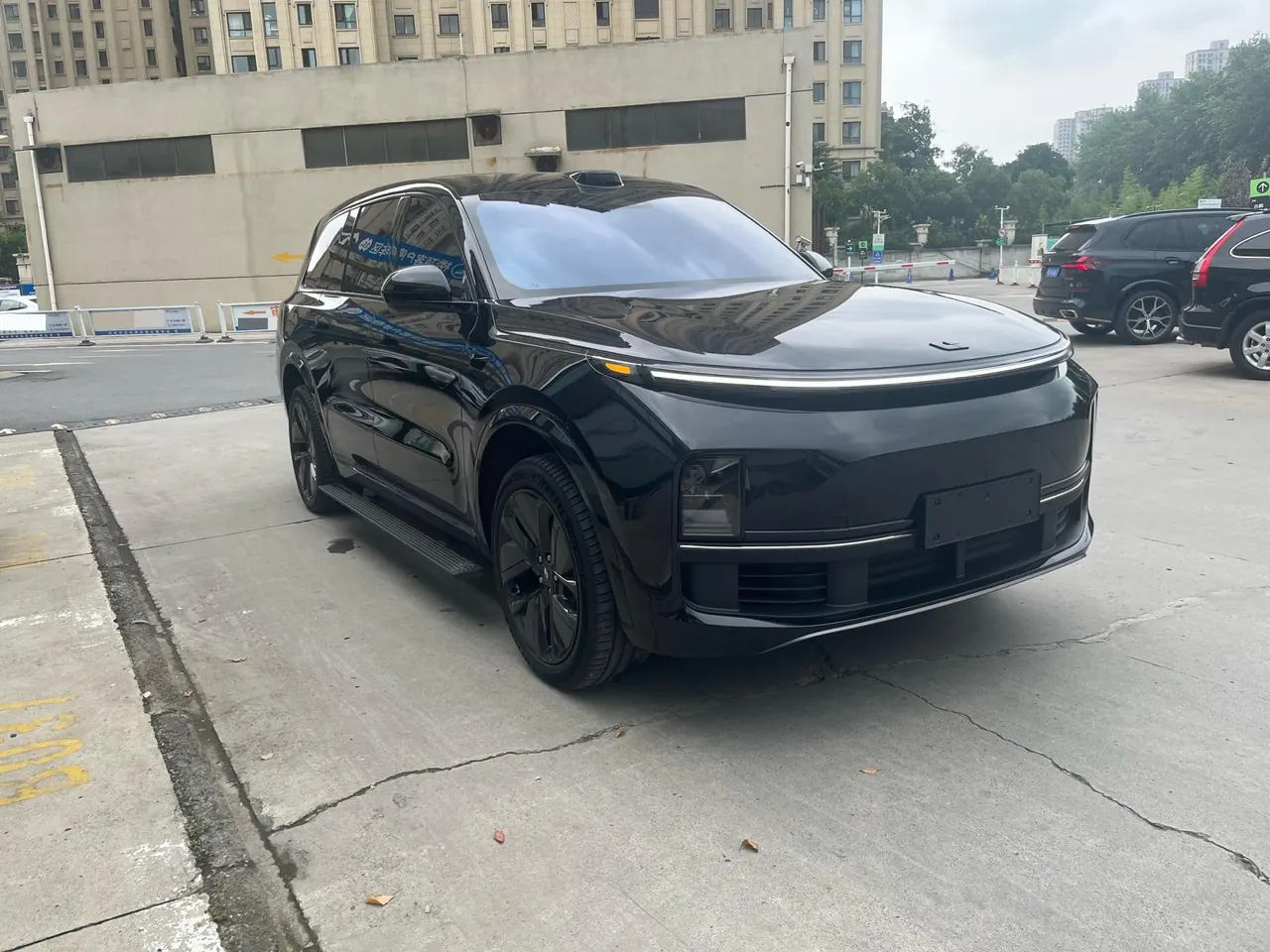 Li 2024 L9 Ultra automatic gear 3