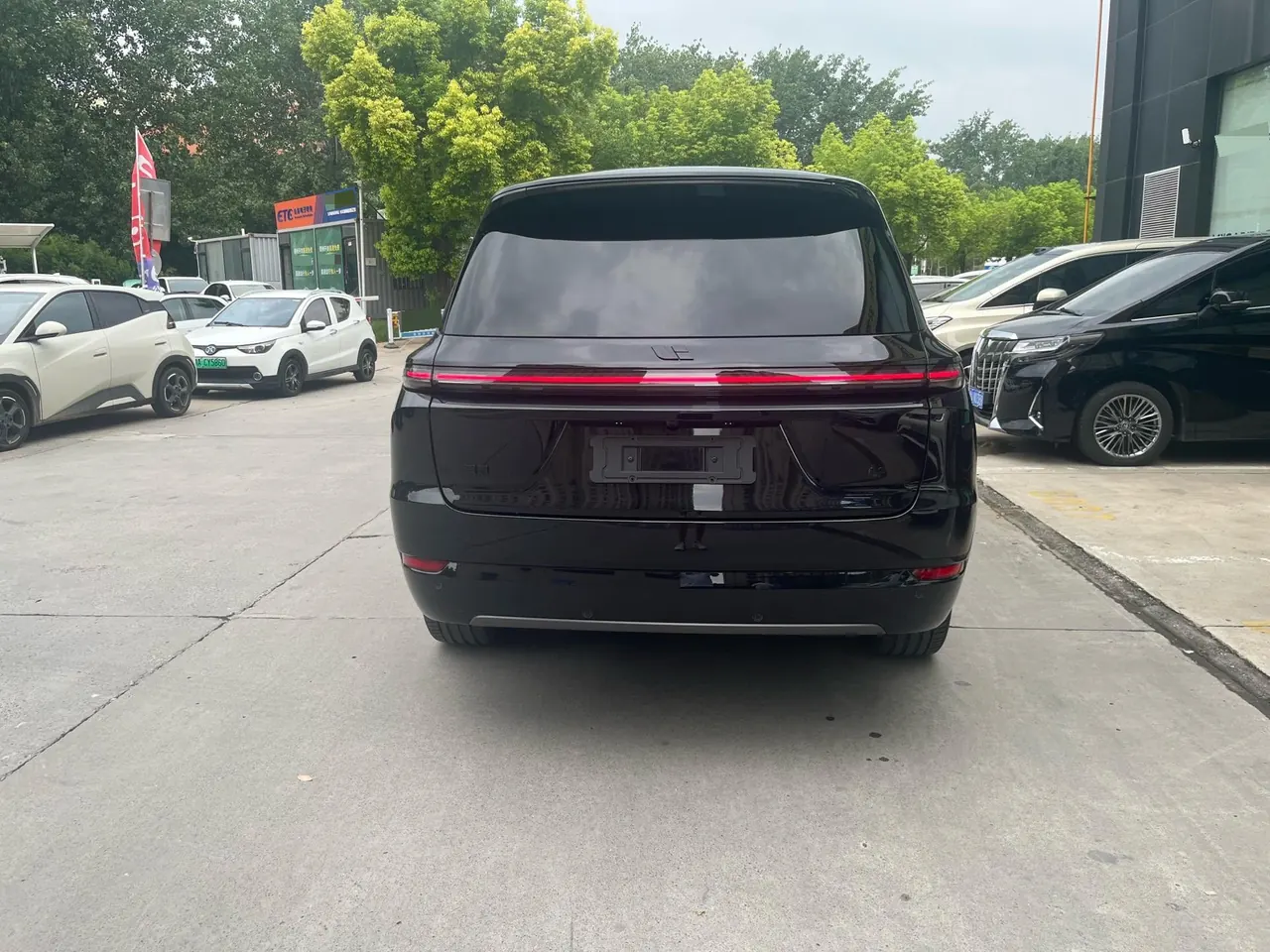 Li 2024 L9 Ultra automatic gear 8