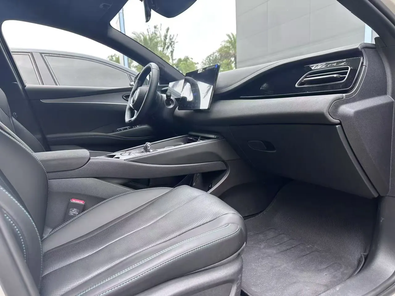 BYD 2025 seals 06 DM-i 1.5 stepless smart driving version 120KM exclusive automatic gear 4