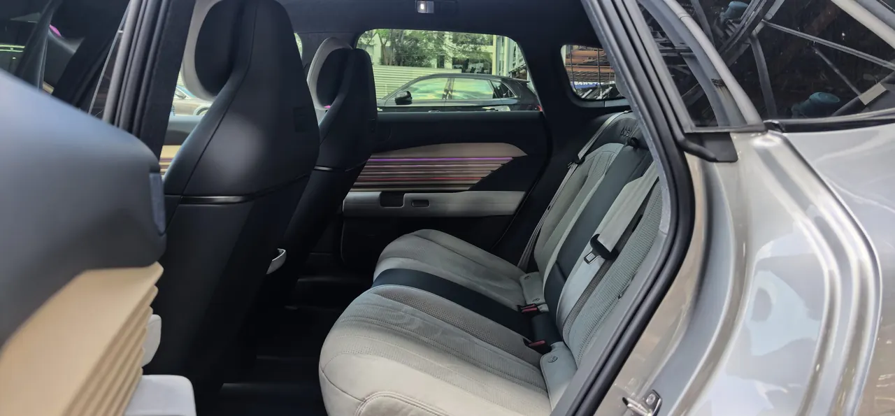 AUDI 2026 E5 Sportback Flagship Quattro Automatic Transmission 8