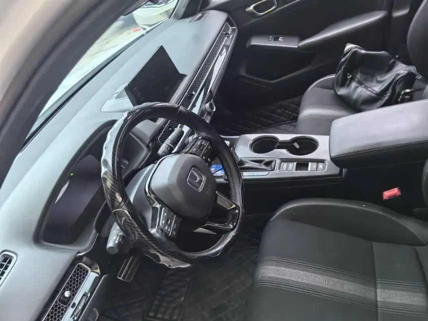 Honda 2023 Civic 1.5T Stepless 240TURBO Dynamic C Special Edition Automatic Gear 5