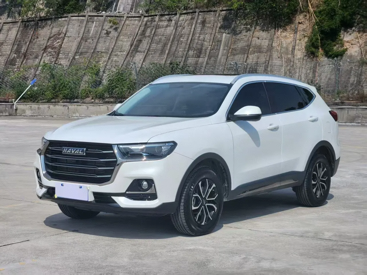 Open image lightbox: Haval 2021 H6 1.5T National Tide Champion Edition Automatic Gear