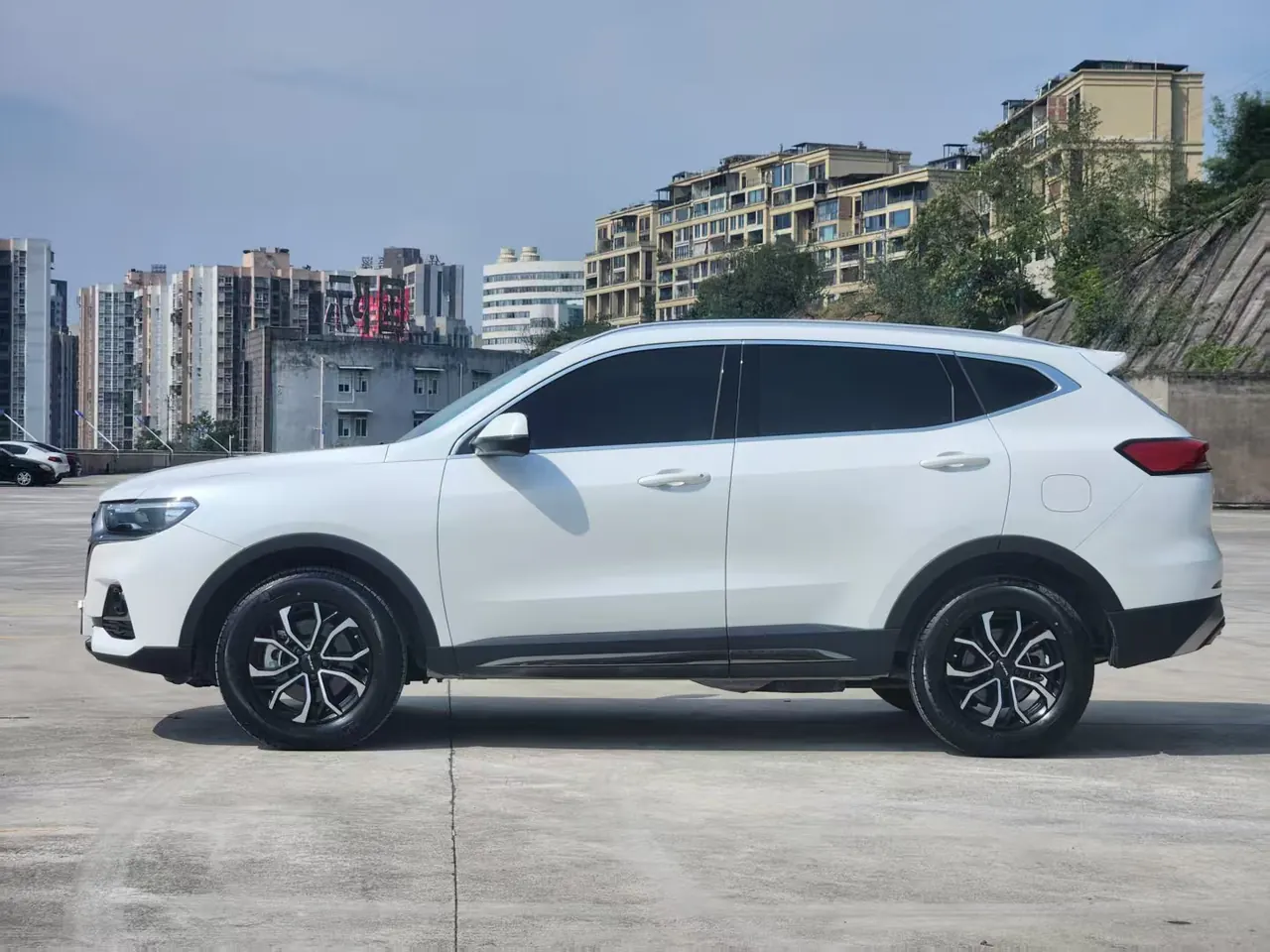 Haval 2021 H6 1.5T National Tide Champion Edition Automatic Gear 2